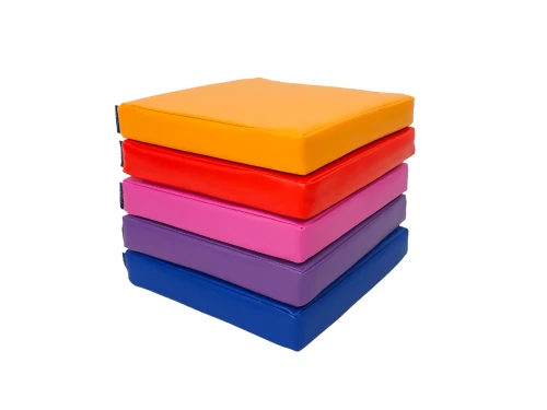 zestaw-klockow-piankowych-poduszki-kwadratowe-30x30x5-cm-5-szt (2).webp