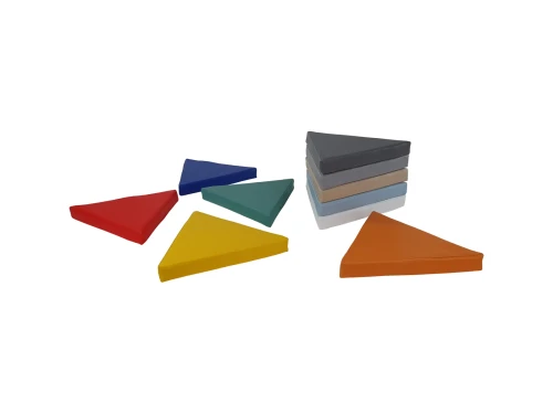 zestaw-klockow-piankowych-poduszki-trojkatne-10-szt.webp