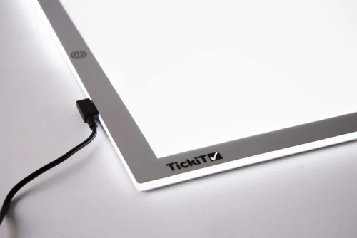 Podswietlany-panel-LED-A2-bialy (3).webp