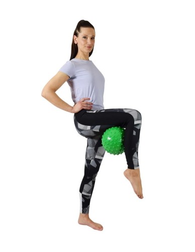 gymnic-aku-ball-pilka-sensoryczna-z-wypustkami-11.jpg