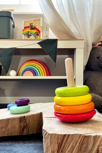11775_legler_small_foot_Stapelturm_Regenbogen_Bloggerbild_1.jpg